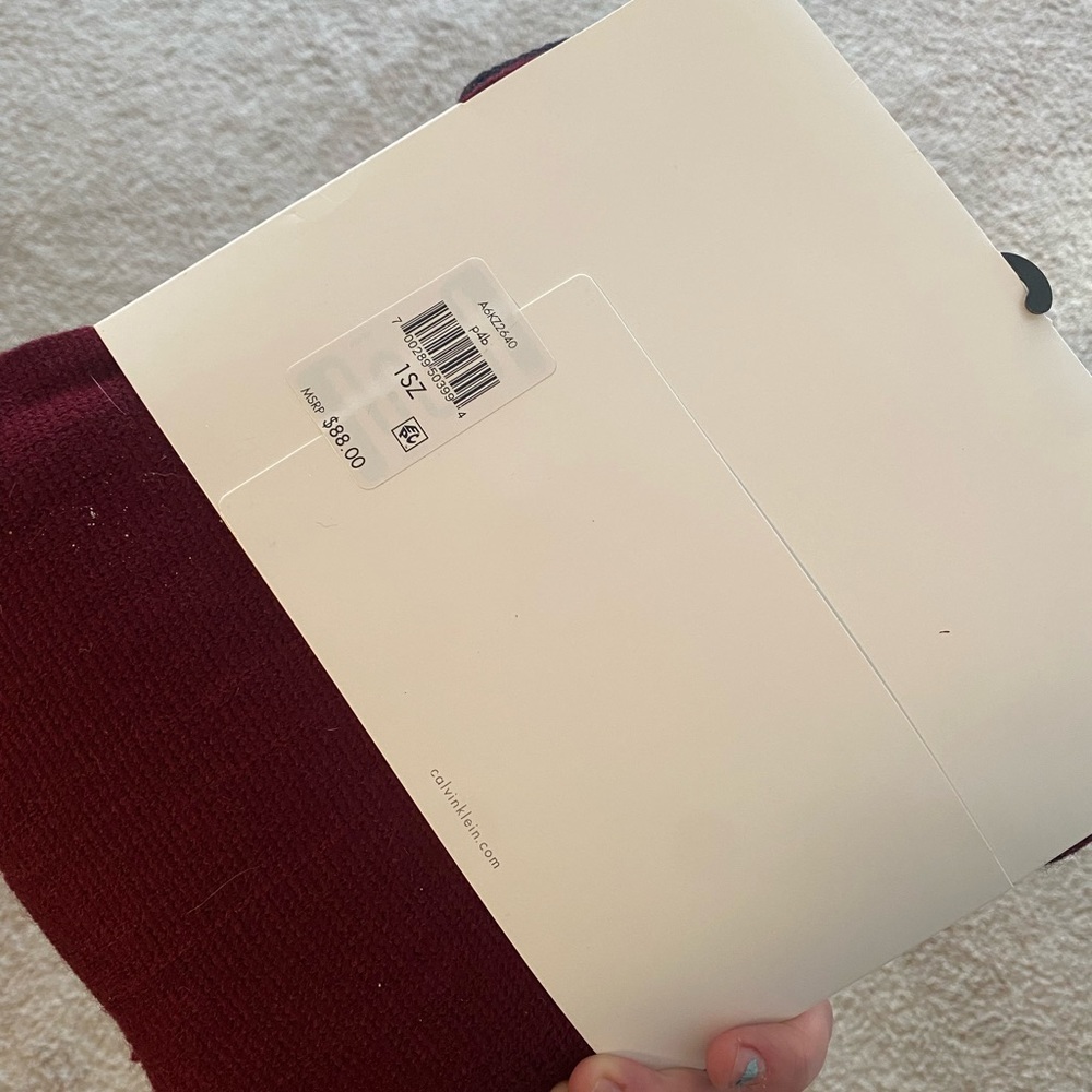NWT Calvin Klein Headband/Scarf/Glove gift set - Picture 4 of 5